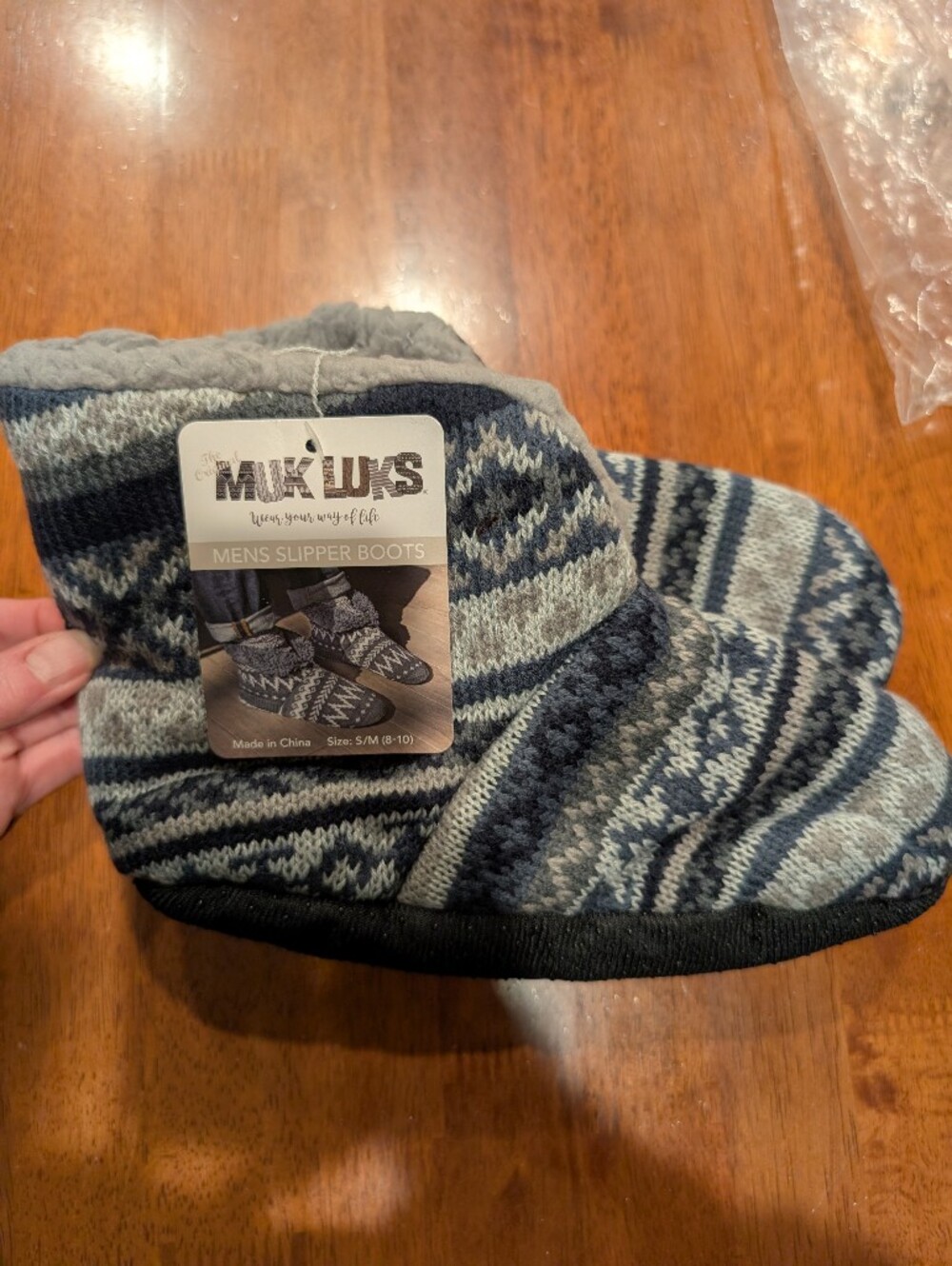 Muk Luks Men's Blue and Gray Knit Slipper Boots Size 8-10